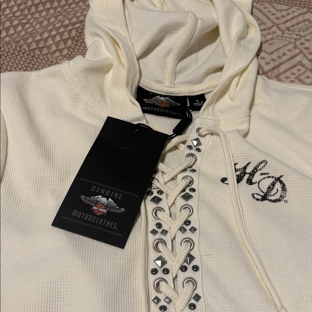Harley-Davidson Cream Skull Graphic Shirt - Picture 2 of 7